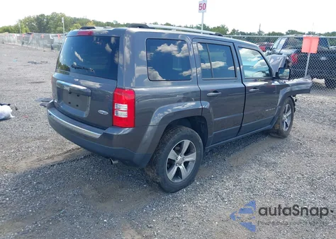 2016 Jeep Patriot High Altitude Edition z USA, uszkodzony, nr VIN 1C4NJRFB9GD524086